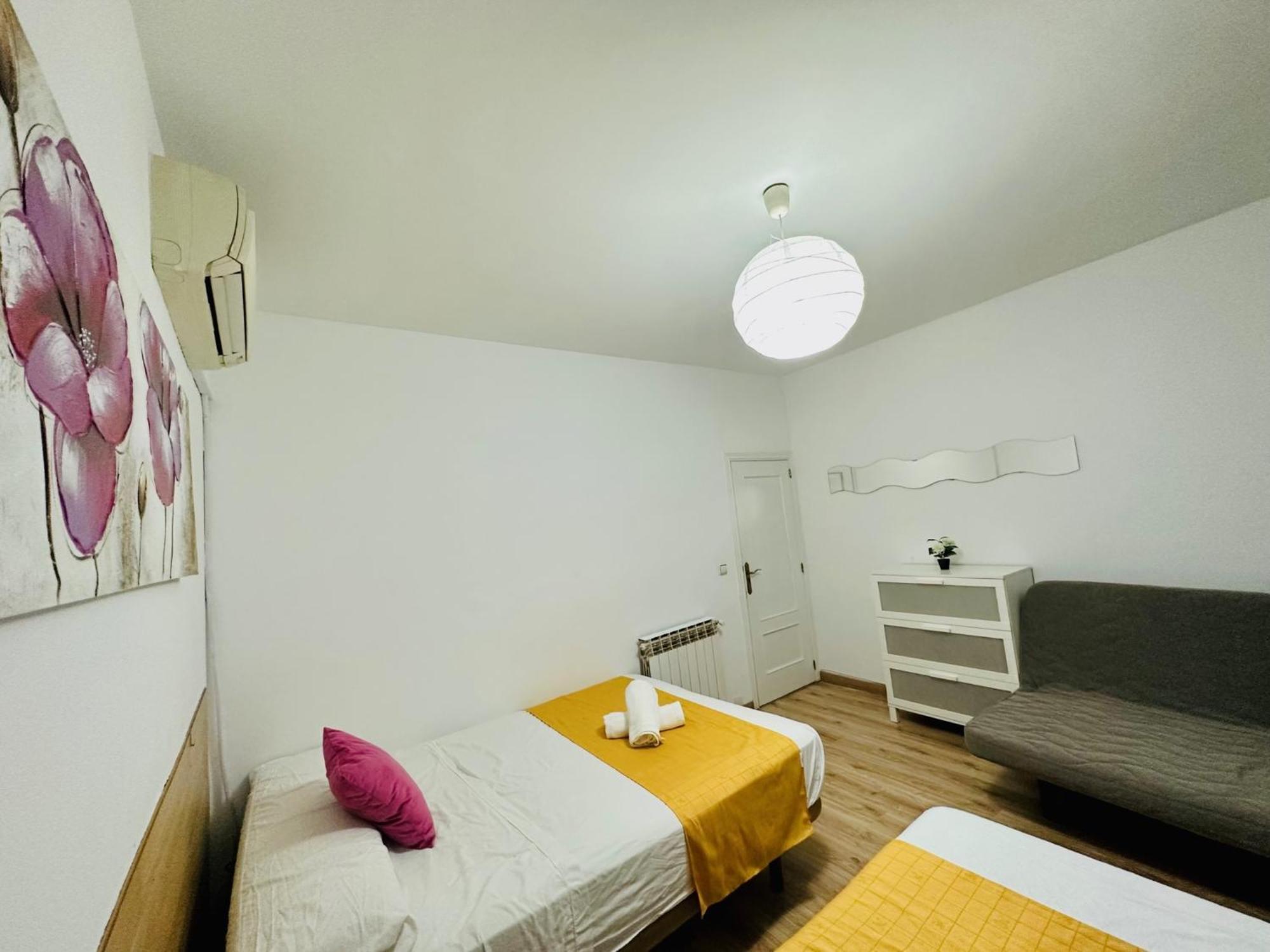 Rooms In Madrid Downtown エクステリア 写真